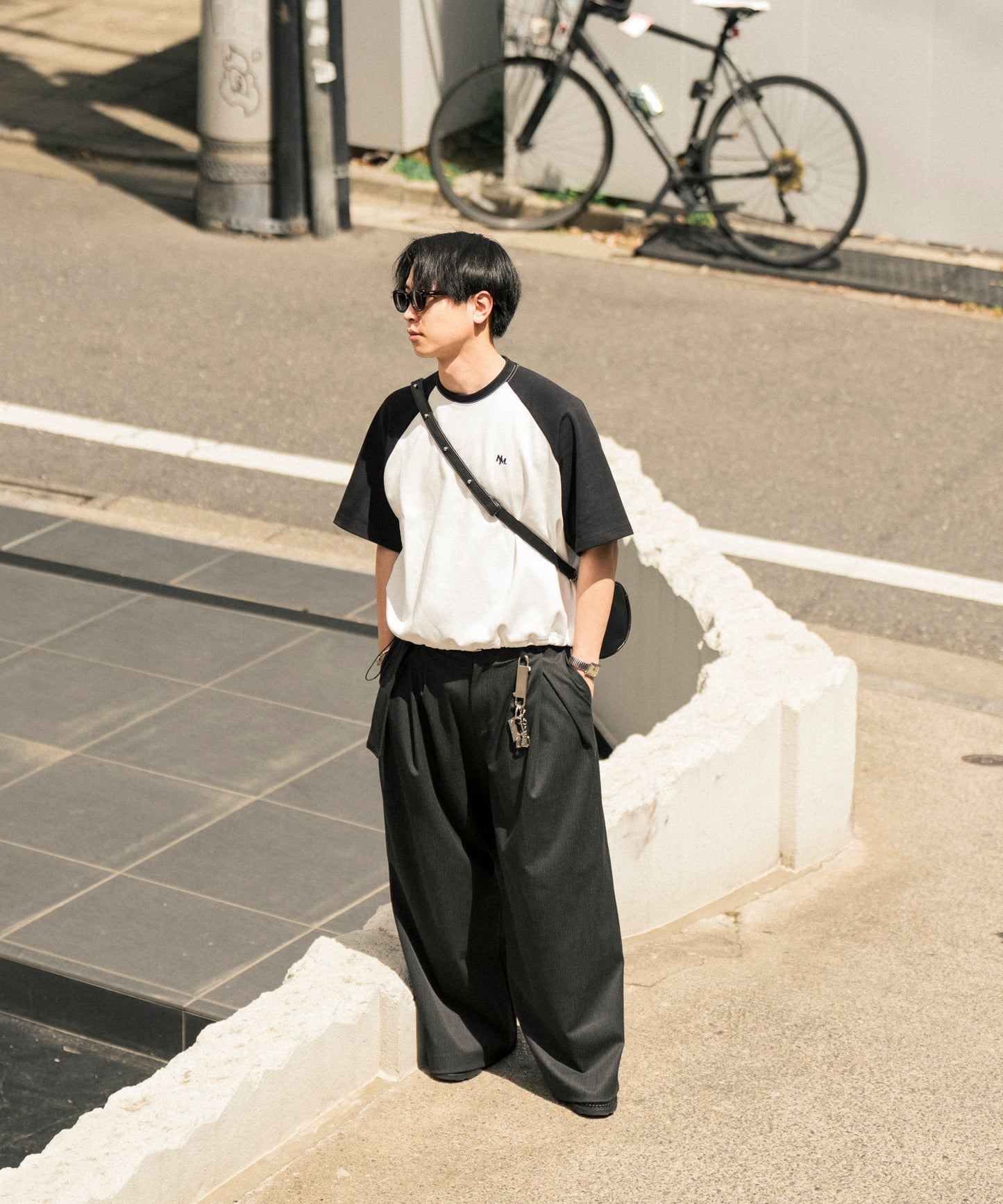 【ホワイト*ブラック】WIDE RAGLAN DRAWSTRING T-SHIRT / ワイドラグランドロストTシャツ