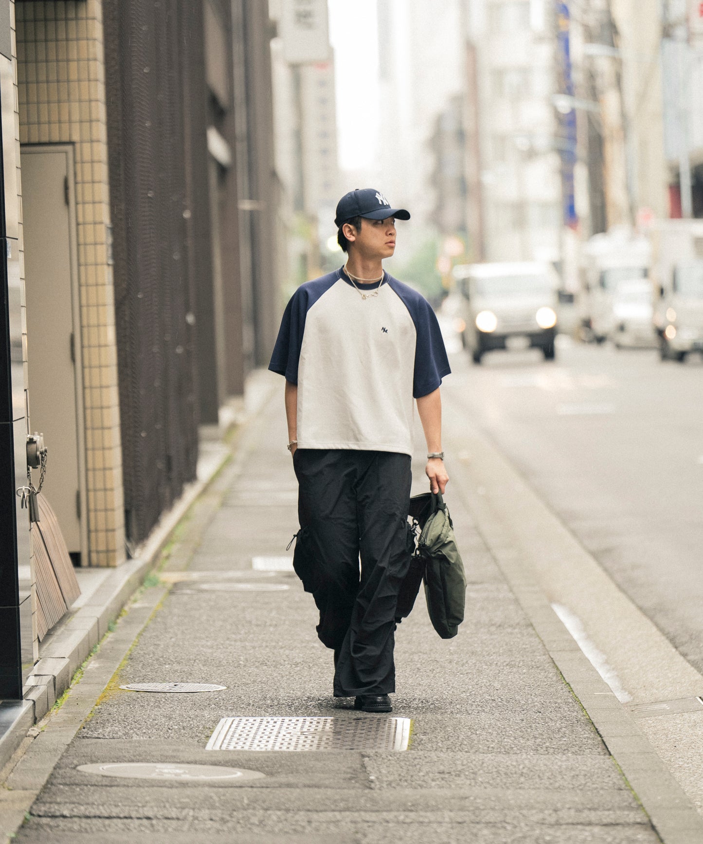 【ホワイト*ネイビー】 WIDE RAGLAN DRAWSTRING T-SHIRT / ワイドラグランドロストTシャツ