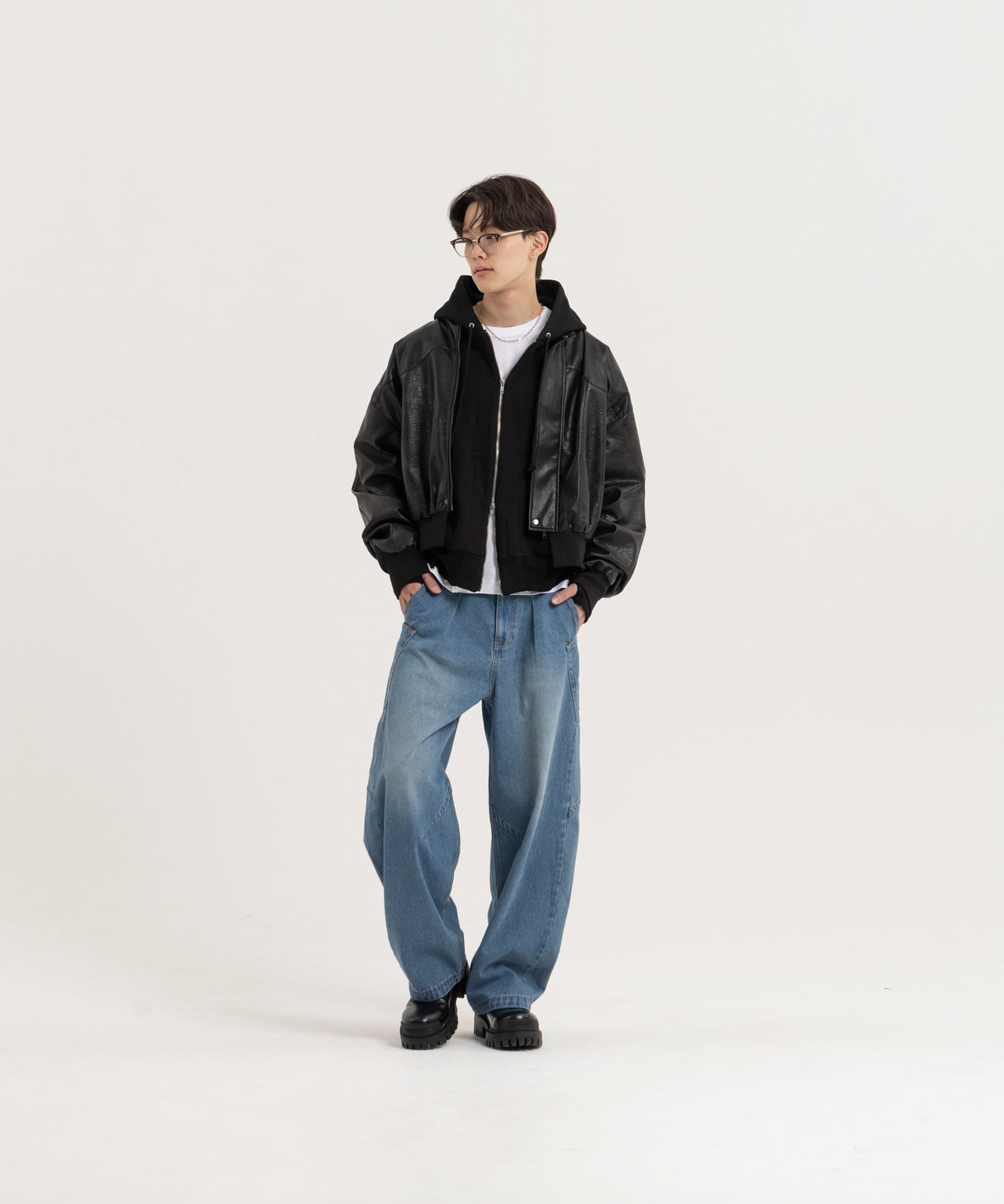 オーバーサイズ切り替えフェイクレザーMA-1ジャケット