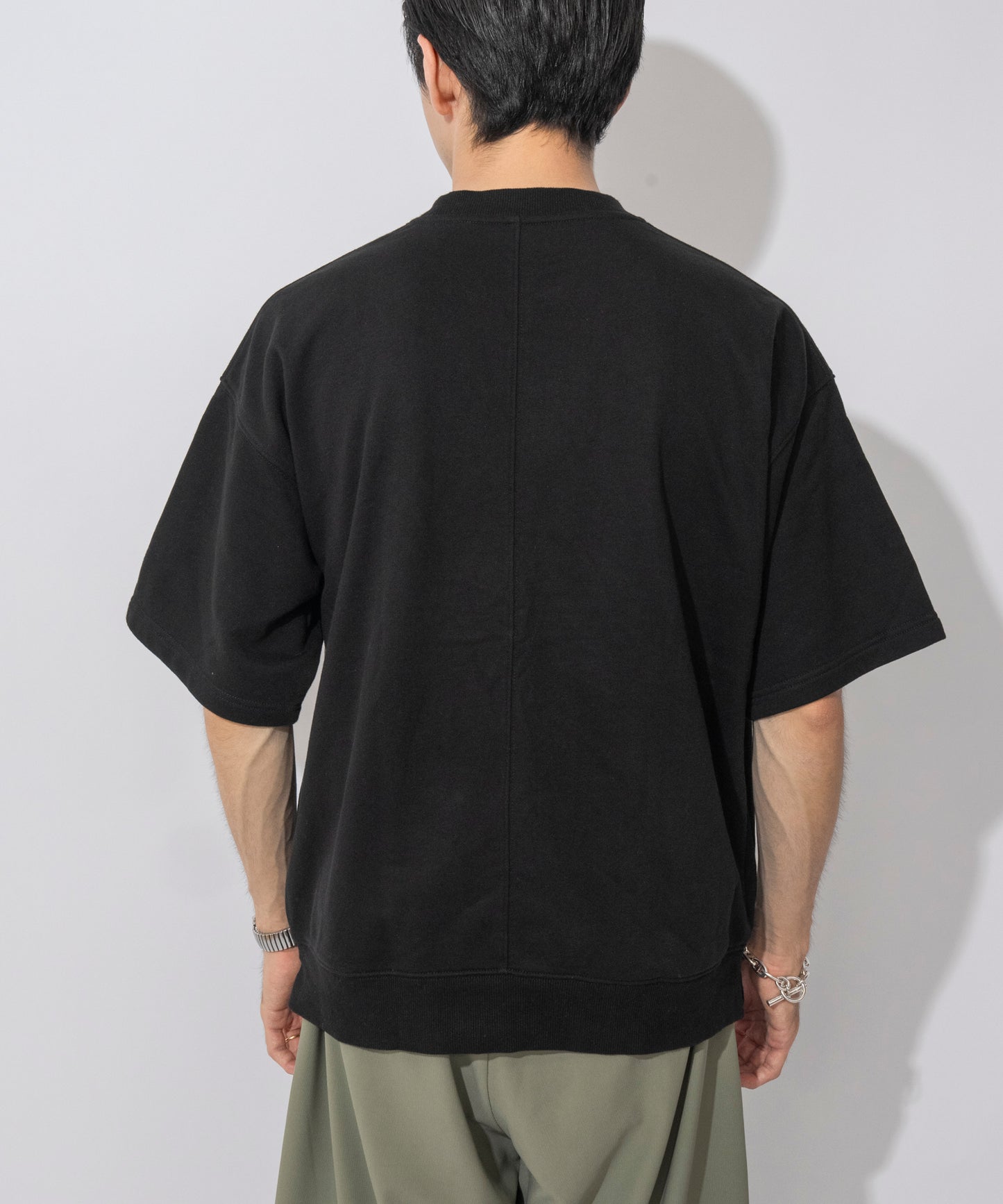 【ブラック】TUCK SWAET T-SHIRT / タッククルーネックスウェットTシャツ