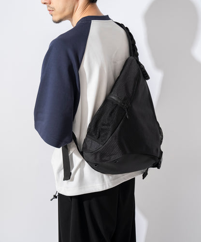 NYLON ONE SHOULDER BAG / ナイロンワンショルダーバッグ