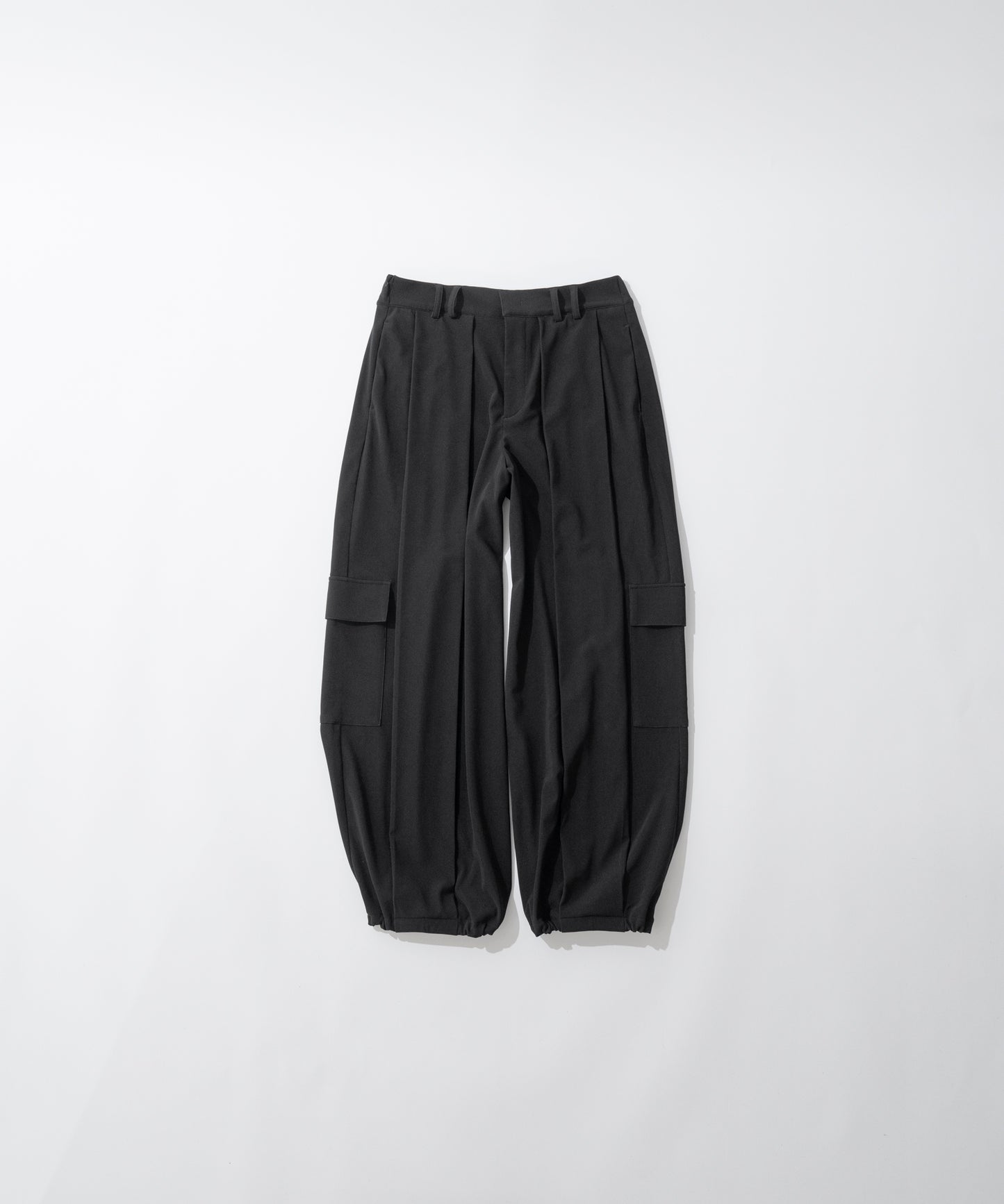 【ブラック】PIQUE WIDE TUCK CARGO PANTS / ピケワイドタックカーゴパンツ