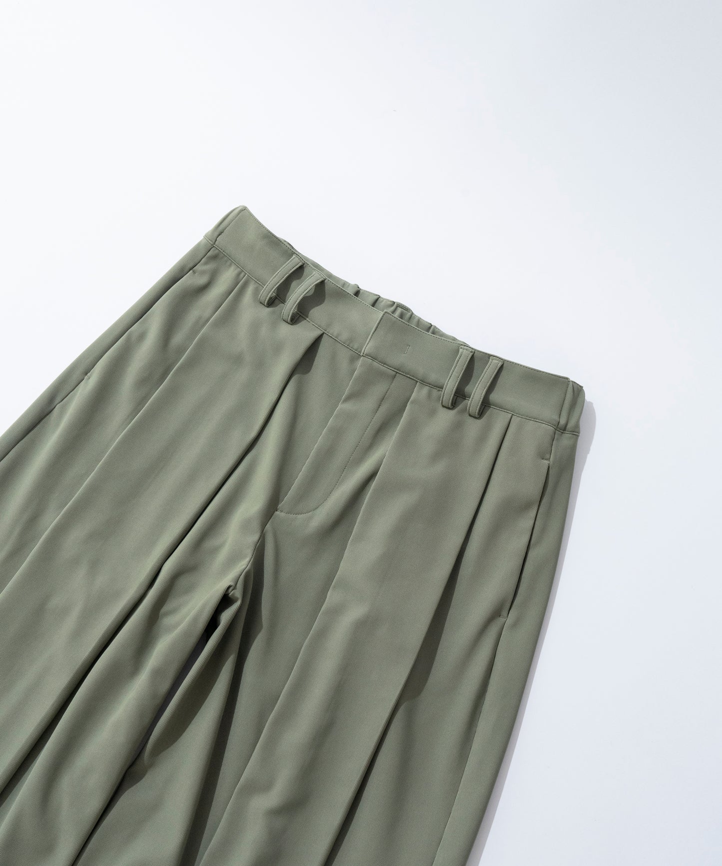 【オリーブ】PIQUE WIDE TUCK CARGO PANTS / ピケワイドタックカーゴパンツ