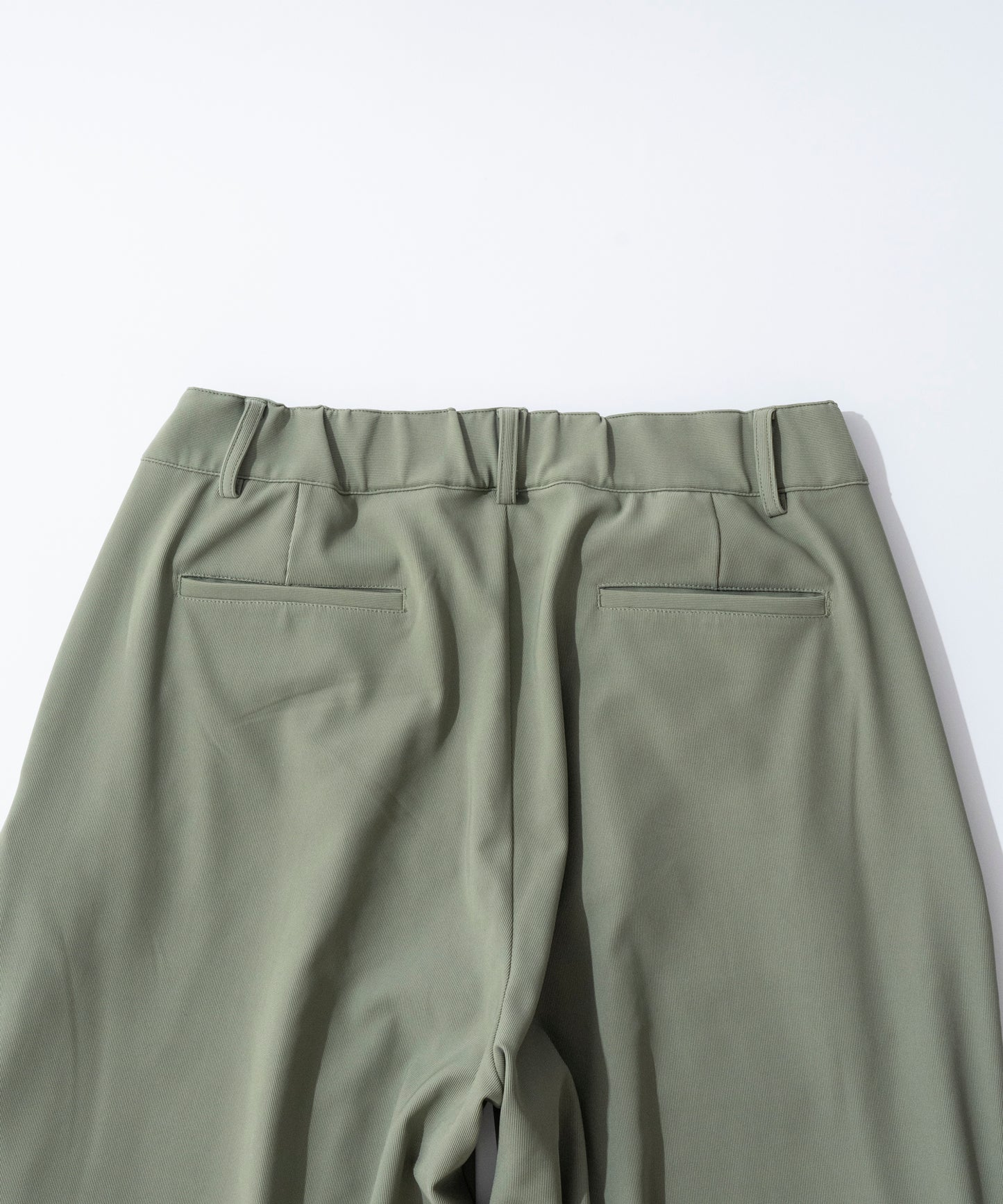 【オリーブ】PIQUE WIDE TUCK CARGO PANTS / ピケワイドタックカーゴパンツ