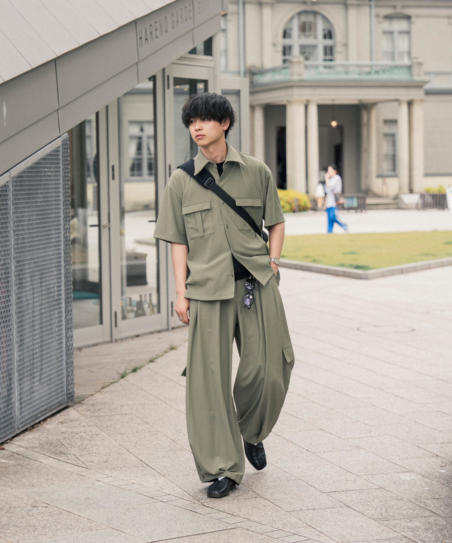 【オリーブ】PIQUE WIDE TUCK CARGO PANTS / ピケワイドタックカーゴパンツ