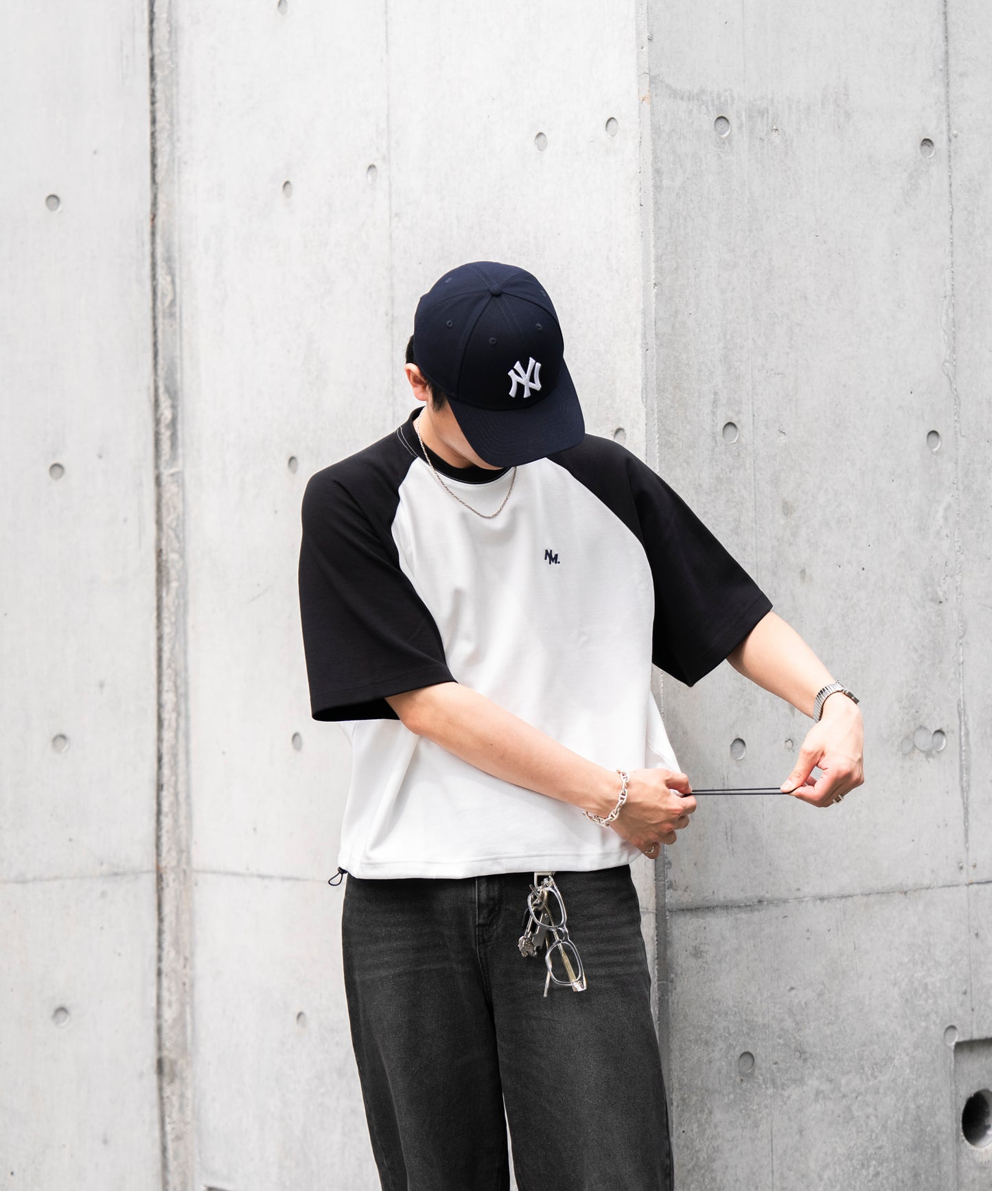 【ホワイト＊ブラック】WIDE RAGLAN DRAWSTRING T-SHIRT / ワイドラグランドロストTシャツ