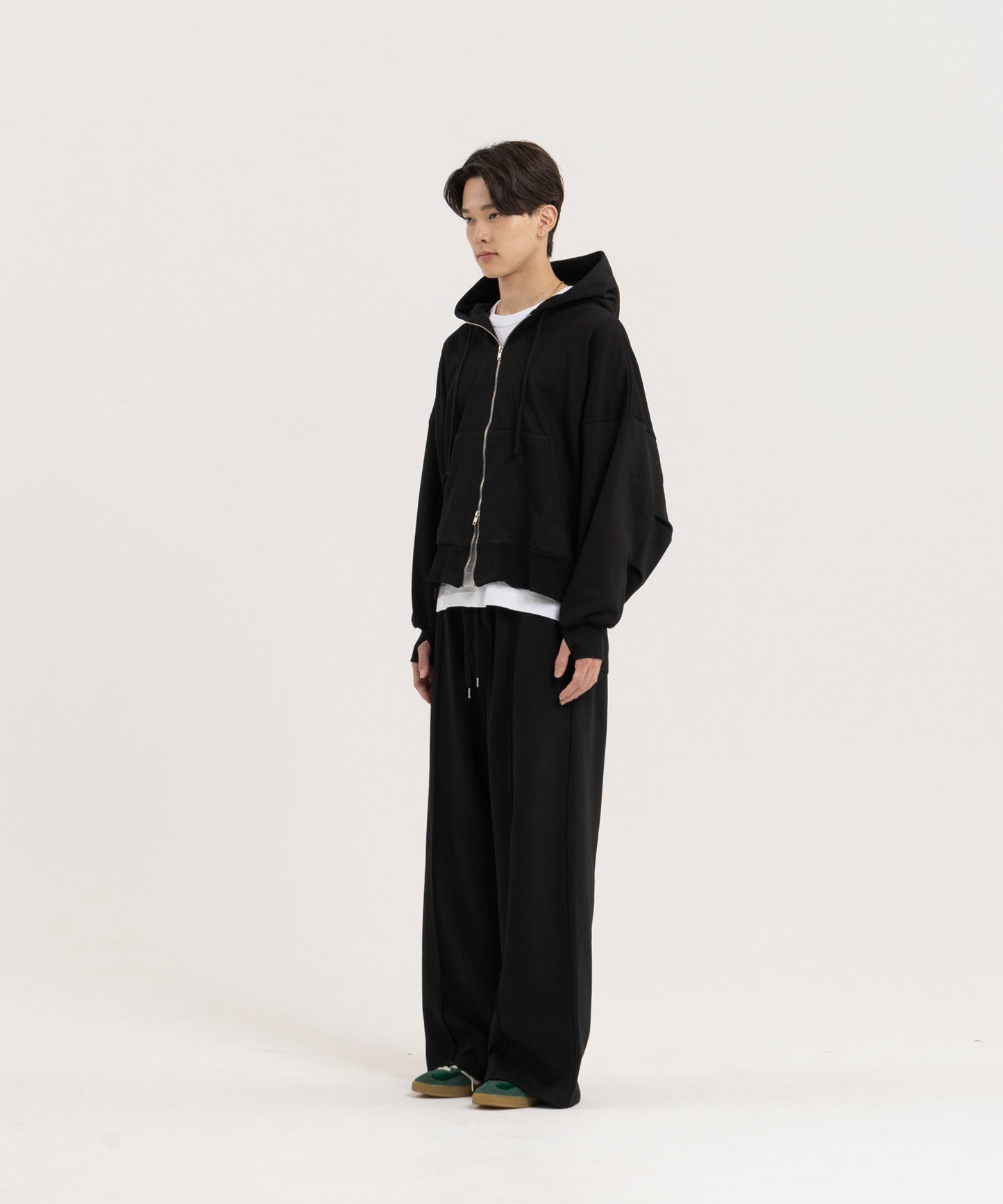 【ブラック】PIN TUCK SWEAT WIDE PANTS/ピンタックスウェットワイドパンツ