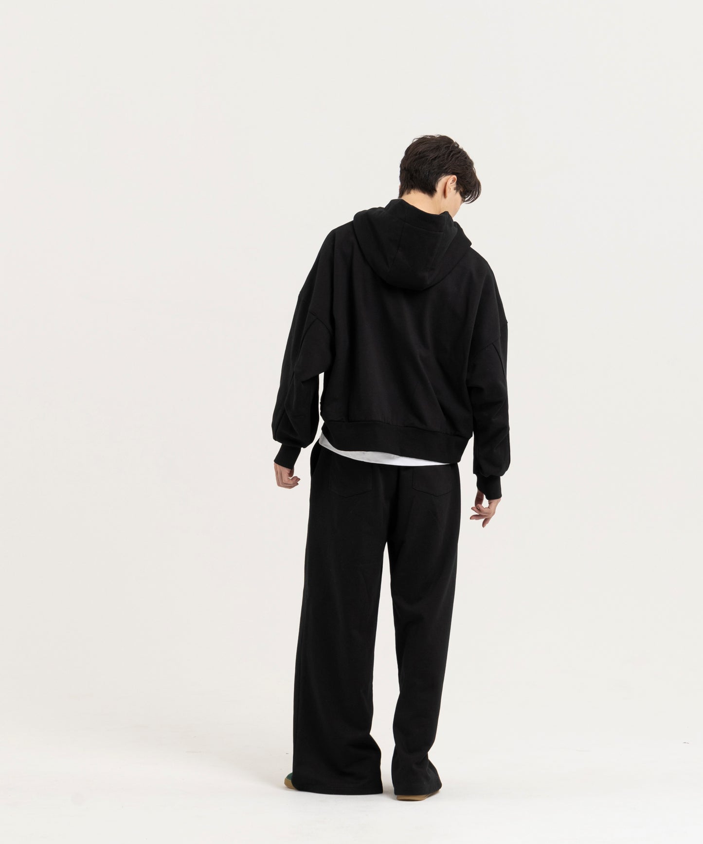 【ブラック】PIN TUCK SWEAT WIDE PANTS/ピンタックスウェットワイドパンツ