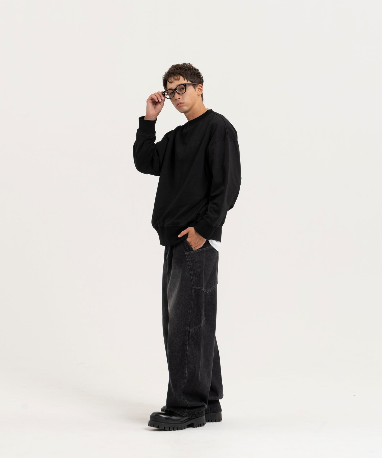 【ブラック】OVER SIZE SWEAT PULLOVER/オーバーサイズスウェットプルオーバー