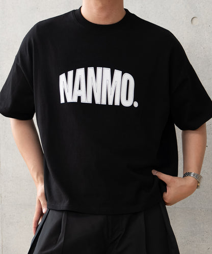 【ブラック】NANMOグラフィックロゴTシャツ